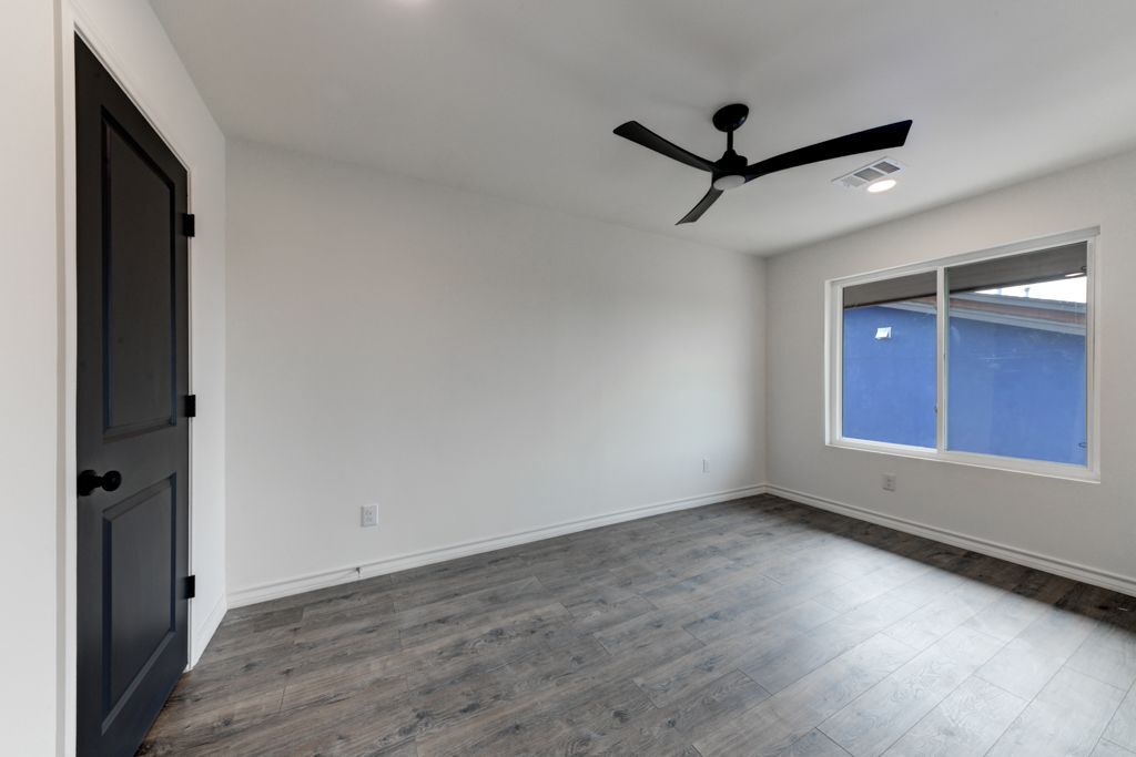 Building Photo - 118 SHENANDOAH, 102