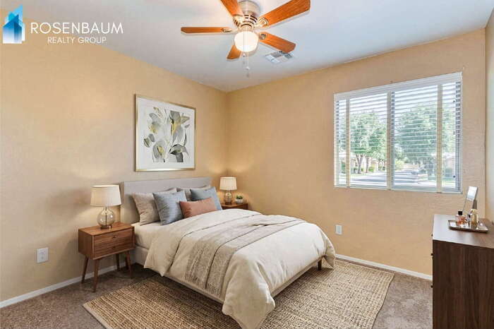 Building Photo - 538 E Dragon Springs Dr