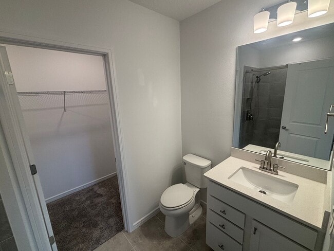 Building Photo - Stunning 3/2 in 55+ Stone Creek - Will rent quick