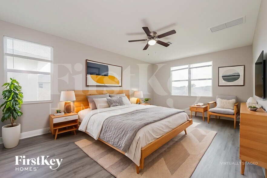 Building Photo - 1183 NW Leonardo Cir