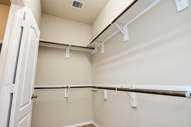 Building Photo - 20222 Rainflower Bay Ln