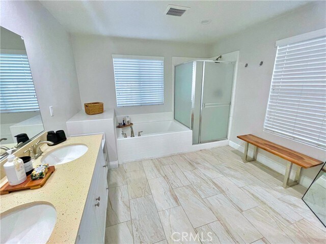 Building Photo - 5053 S Heritage Paseo