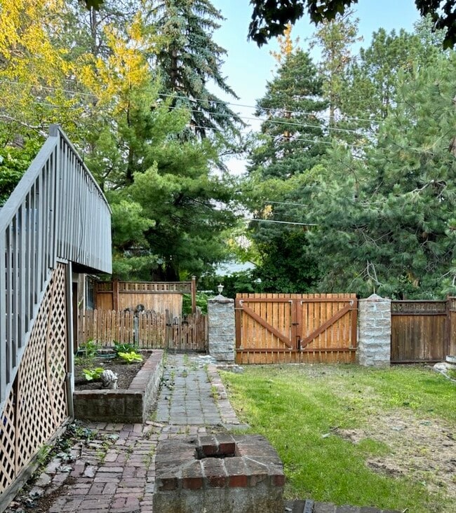 Building Photo - 4903 S Madelia St
