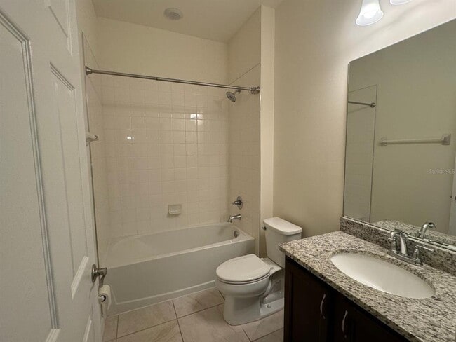 Building Photo - 2333 Renfro Ave