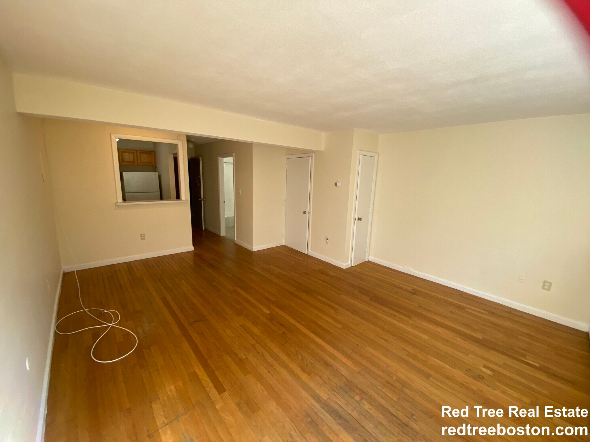 Building Photo - 34 Gardner St