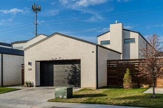 Building Photo - 3321 Walchard Ct