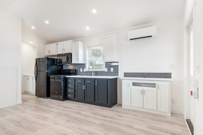 Building Photo - 25928 Haynie Flat Rd