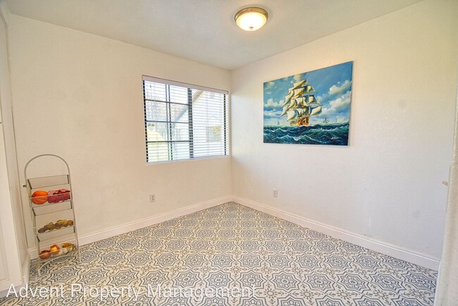 Building Photo - 16430 Avenida Venusto