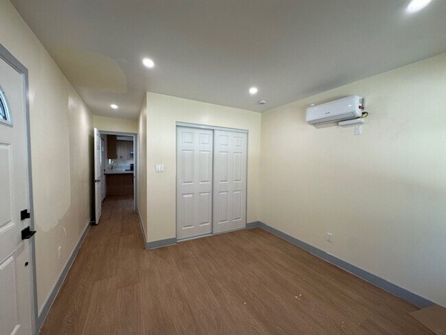 Building Photo - 7227 Forbes Ave