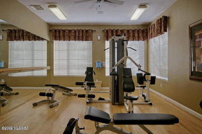 Building Photo - 1500 E Pusch Wilderness Dr