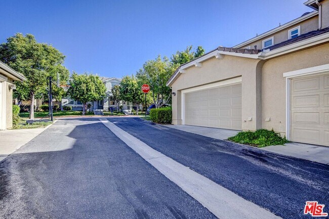 Building Photo - 11475 Fernside Ln