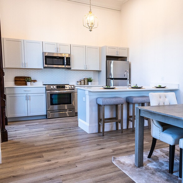 Building Photo - The Suites in the Ayer Mansion