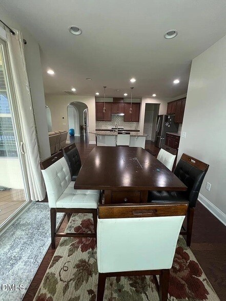 Building Photo - 267 Crestmont Ridge Dr