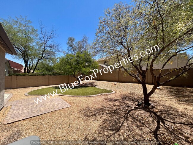 Building Photo - 10412 E Capercaillie St