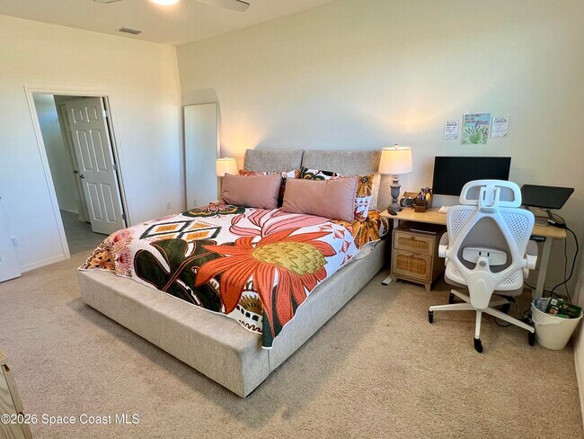 Building Photo - 1525 Criswell Ln SE