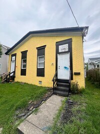 Building Photo - 529 E Kentucky St