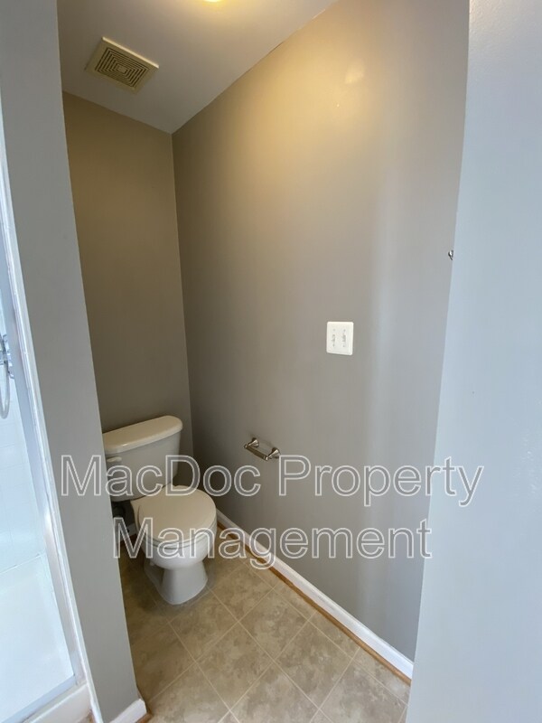 Building Photo - 5619 Joshua Tree Cir