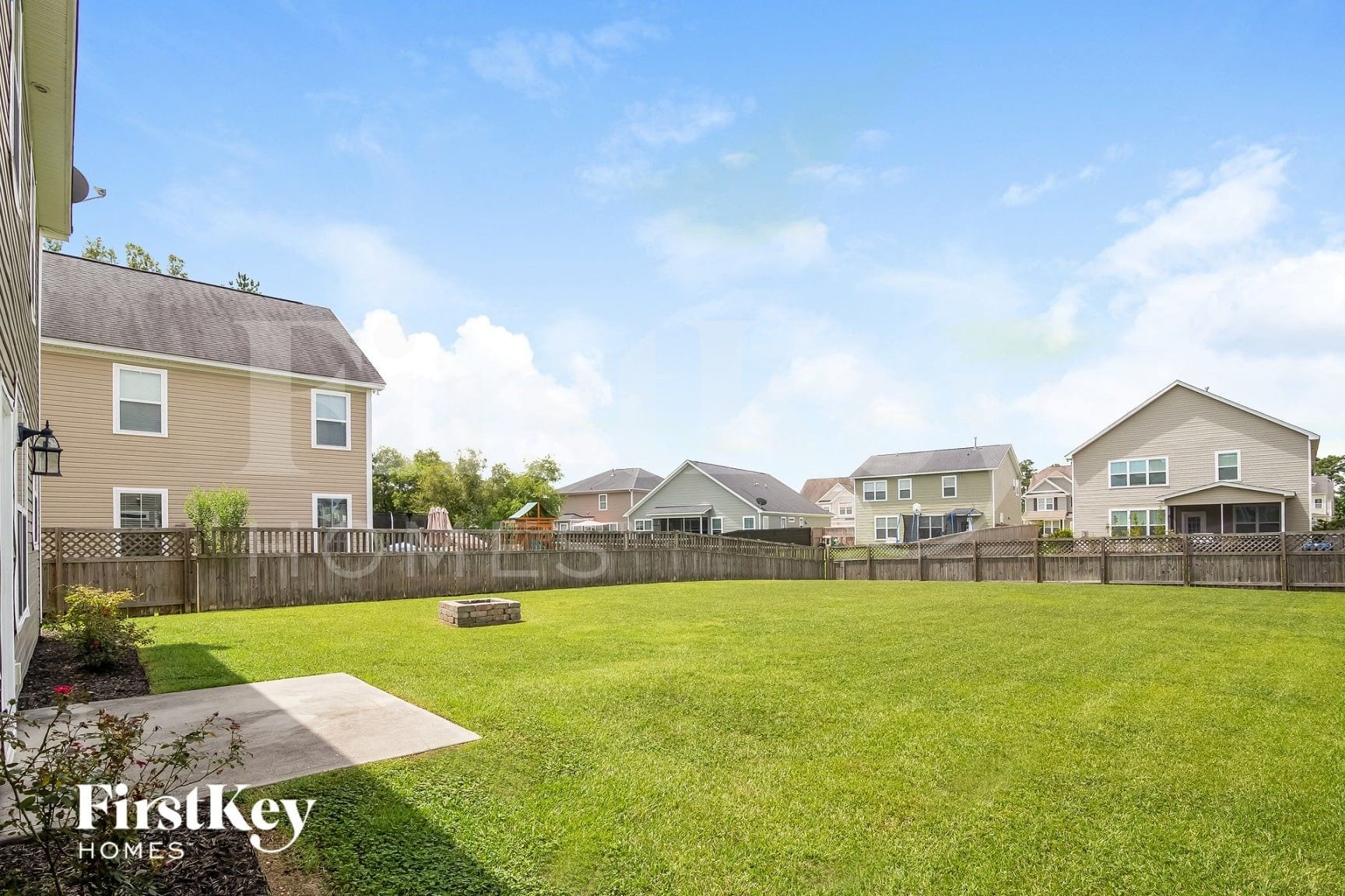 Building Photo - 131 Woodbrook Way