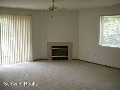 Building Photo - 5223 Spring St