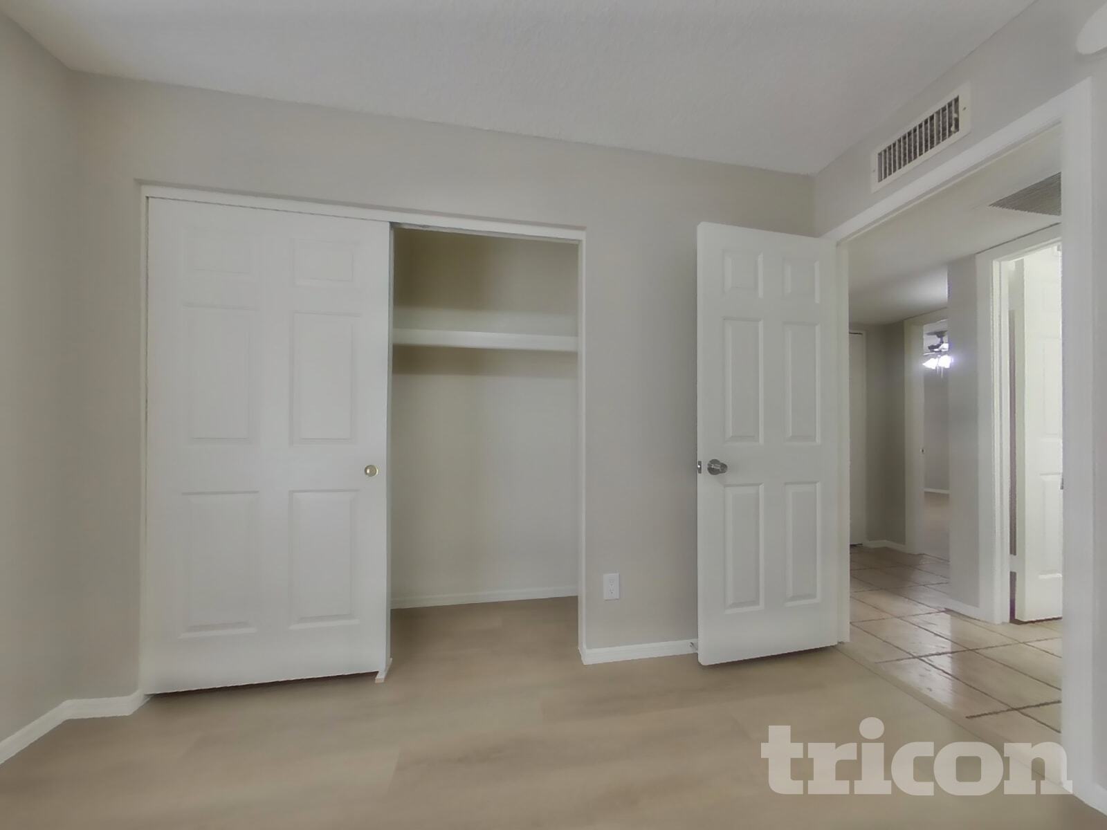 Building Photo - 7310 E Dewan Cir