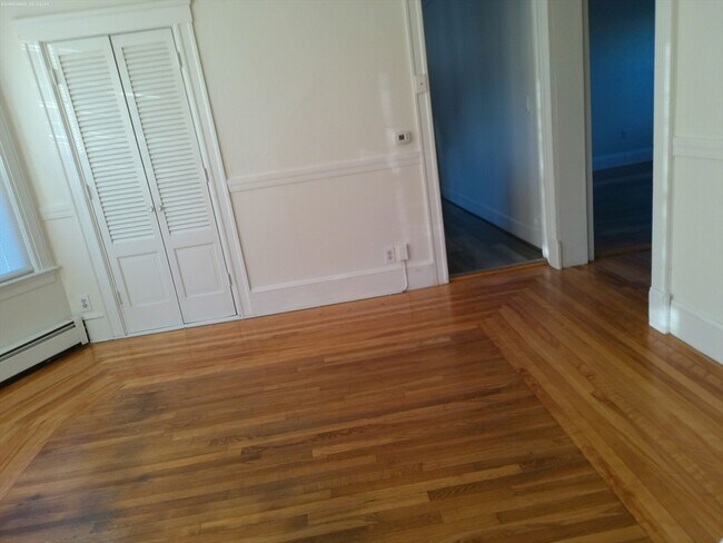 Building Photo - 65-67 4th Ave