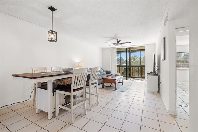 Building Photo - 1316 Pasadena Ave S