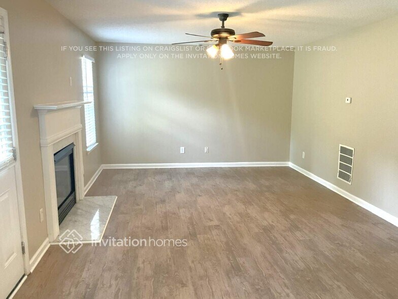 Building Photo - 5941 Colonnade Dr