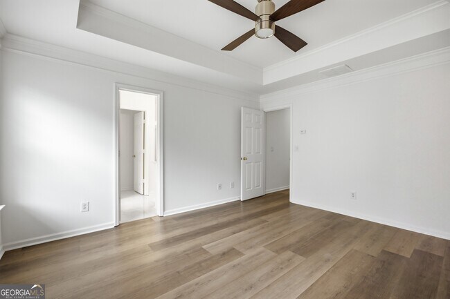 Building Photo - 10851 Alderwood Cove