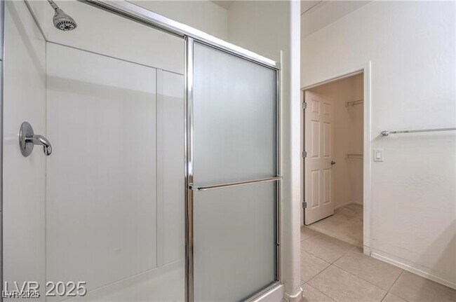 Building Photo - 3520 Kittiwake Rd