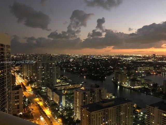 Building Photo - 1800 S Ocean Dr