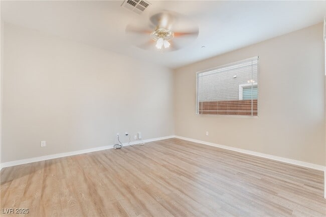 Building Photo - 3049 Historic Horizon Ave