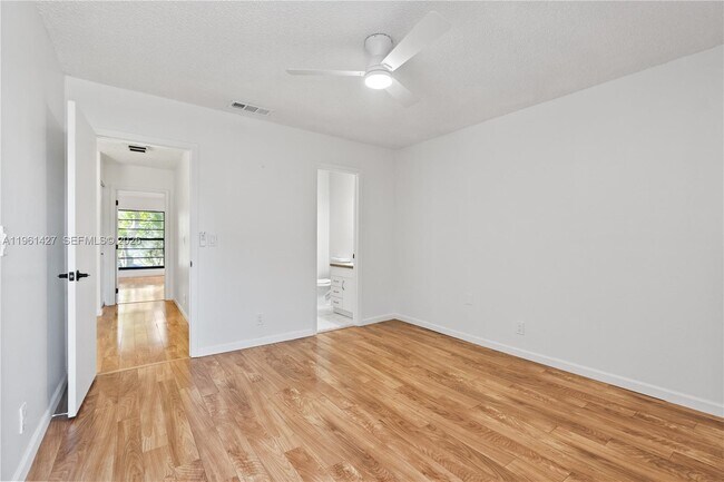 Building Photo - 9740 NW 10th St