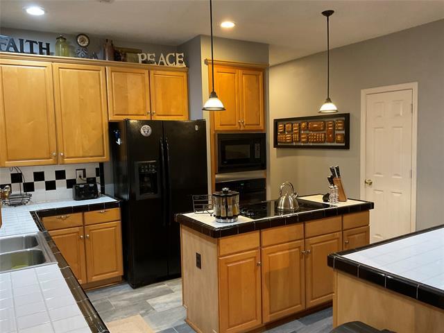 Building Photo - 2102 Hunter Pl Ln