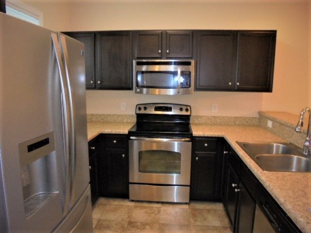 Building Photo - SAYLORS WATCH