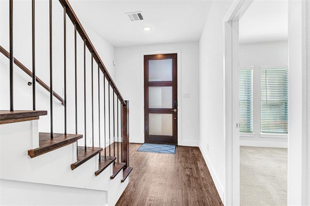 Building Photo - 8008 Zeppos Dr.