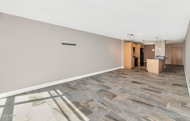 Building Photo - 4808 N 24th St