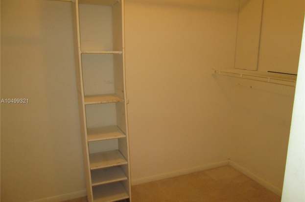 Building Photo - 3520 Whitehall Dr