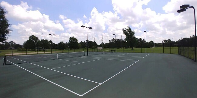 Building Photo - 11030 Desert Springs Cir