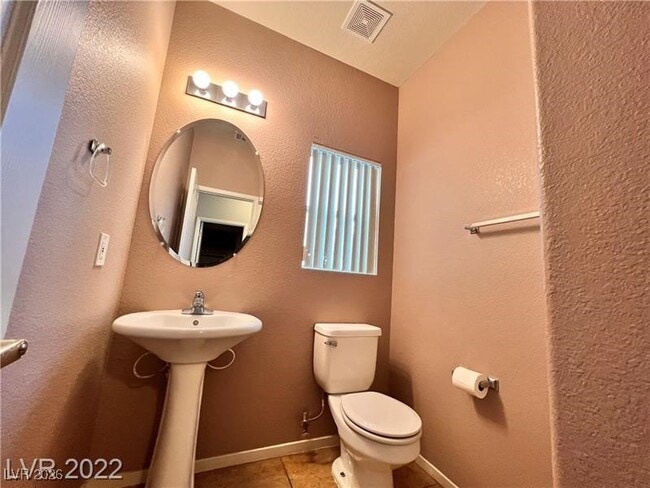 Building Photo - 6024 Mustang Breeze Trail