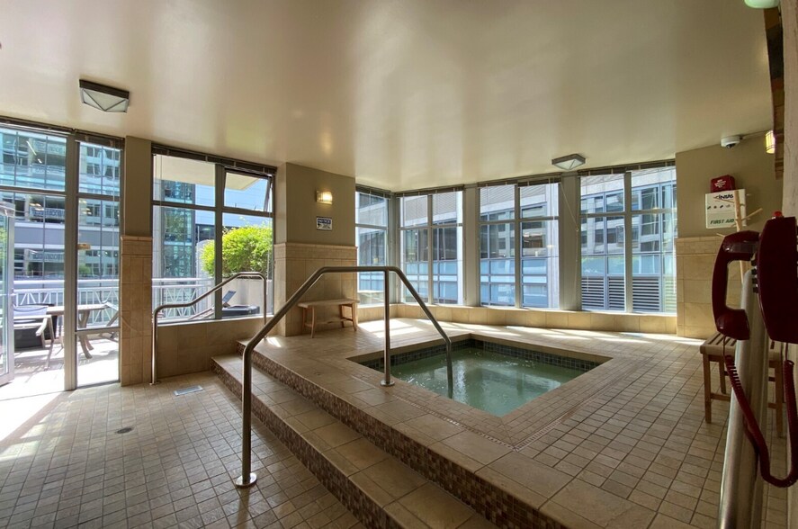 Hot Tub - 819 Virginia St