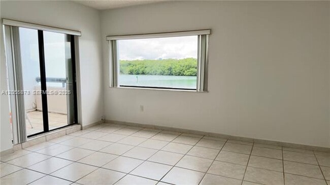 Building Photo - 456 Poinciana Island Dr