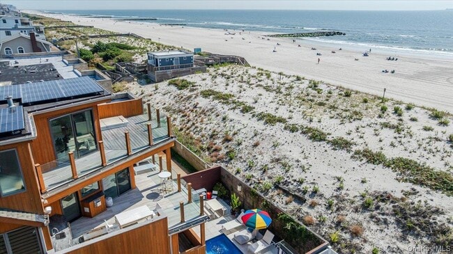 Building Photo - 11 Michigan St