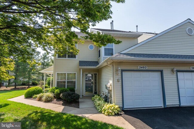 Building Photo - 2402 Sterling Rd