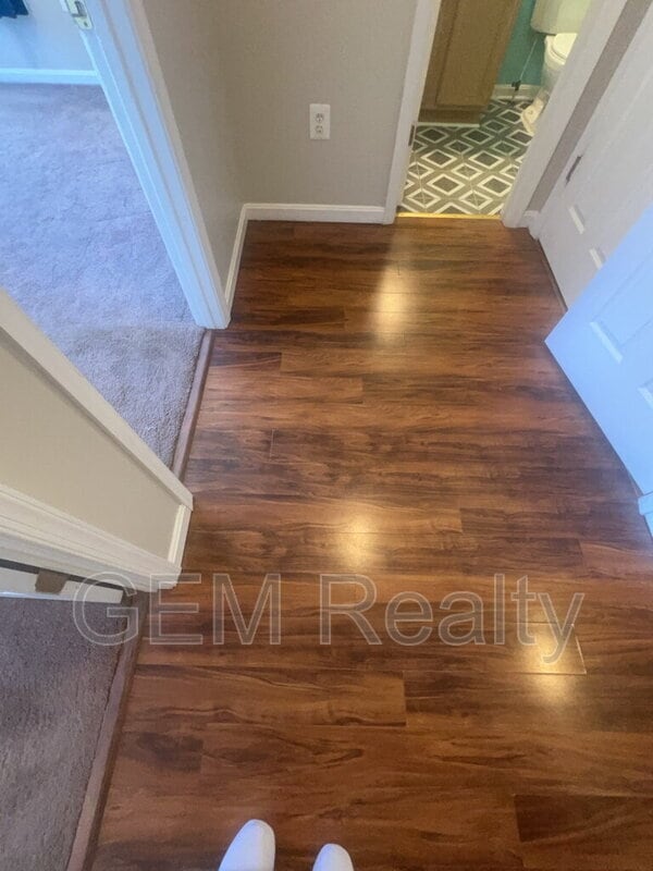 Building Photo - 5218 Drakes Ct