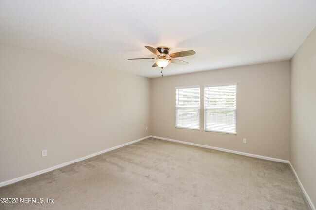 Building Photo - 3040 Greywood Ln