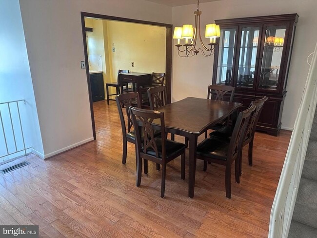 Building Photo - 3555 Churchill Ln