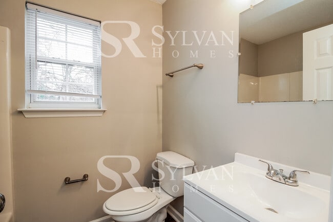 Building Photo - Lease today! No extra charge for contentme...