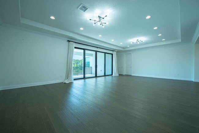 Building Photo - 13026 Artisan Cir