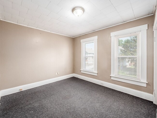 Building Photo - 89 E Patterson Ave