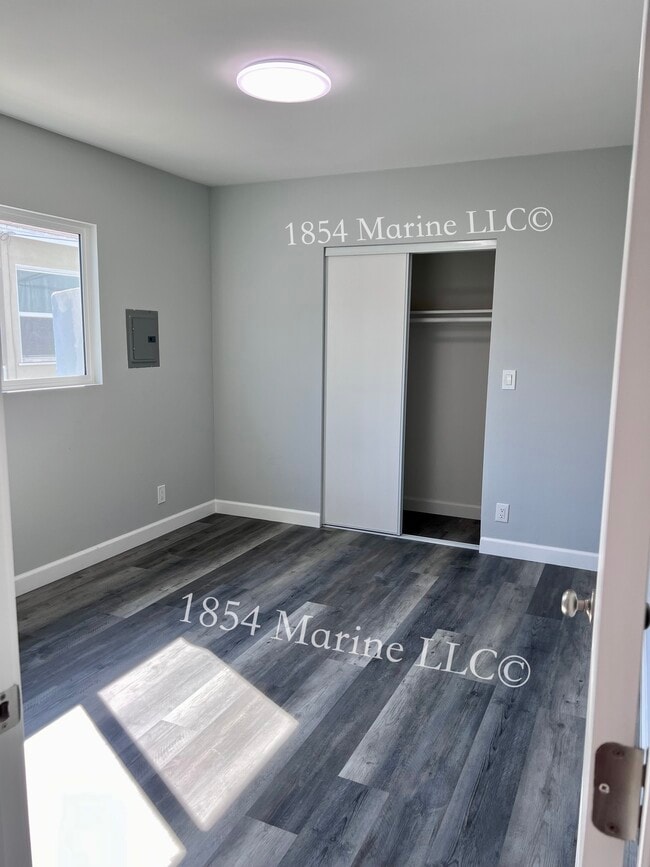 Building Photo - 1854 Marine Ave